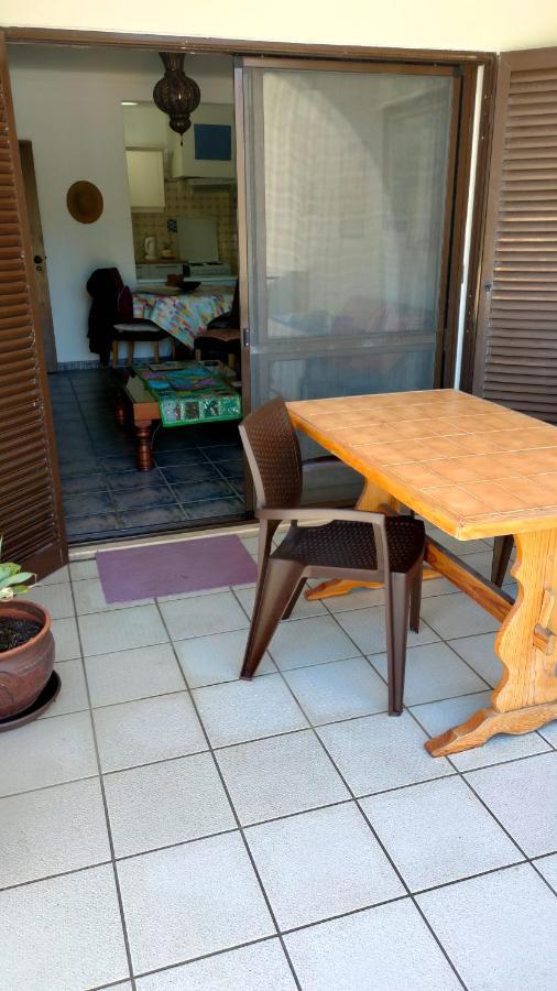 Centeanes Beach Apartment Карвоейро Екстериор снимка