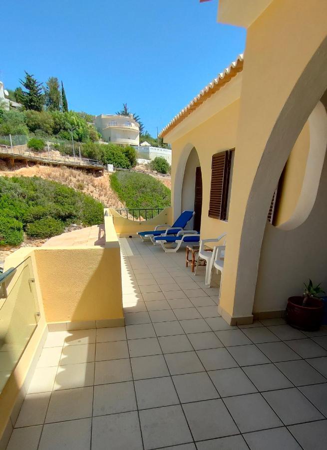 Centeanes Beach Apartment Карвоейро Екстериор снимка