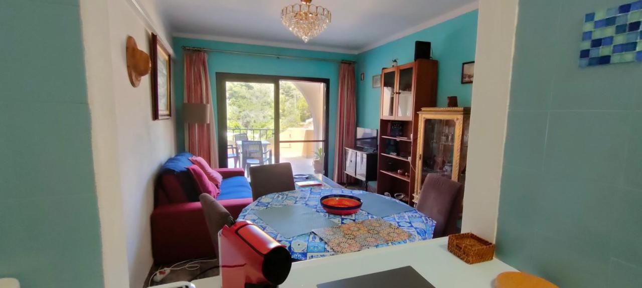 Centeanes Beach Apartment Карвоейро Екстериор снимка