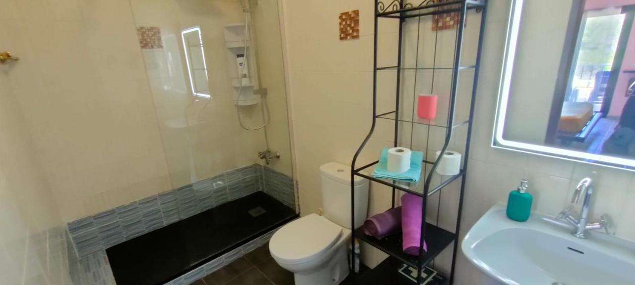 Centeanes Beach Apartment Карвоейро Екстериор снимка