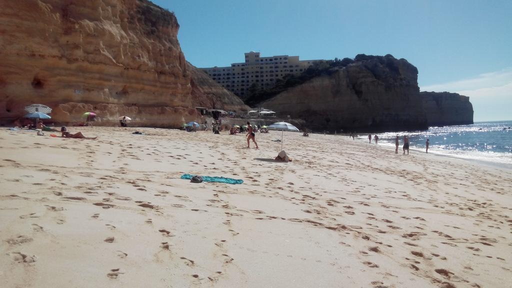 Centeanes Beach Apartment Карвоейро Екстериор снимка